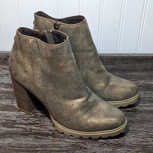 Blowfish Women's Gold Metallic Stacked Heel Side Zip Ankle Boot Size 8